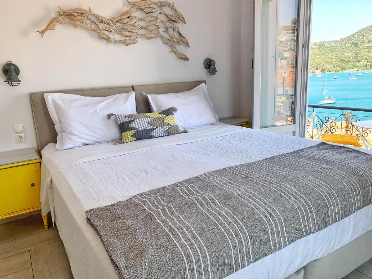 Gigi Rooms Poros Town Exterior foto