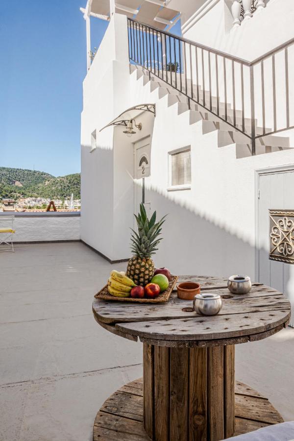 Gigi Rooms Poros Town Exterior foto