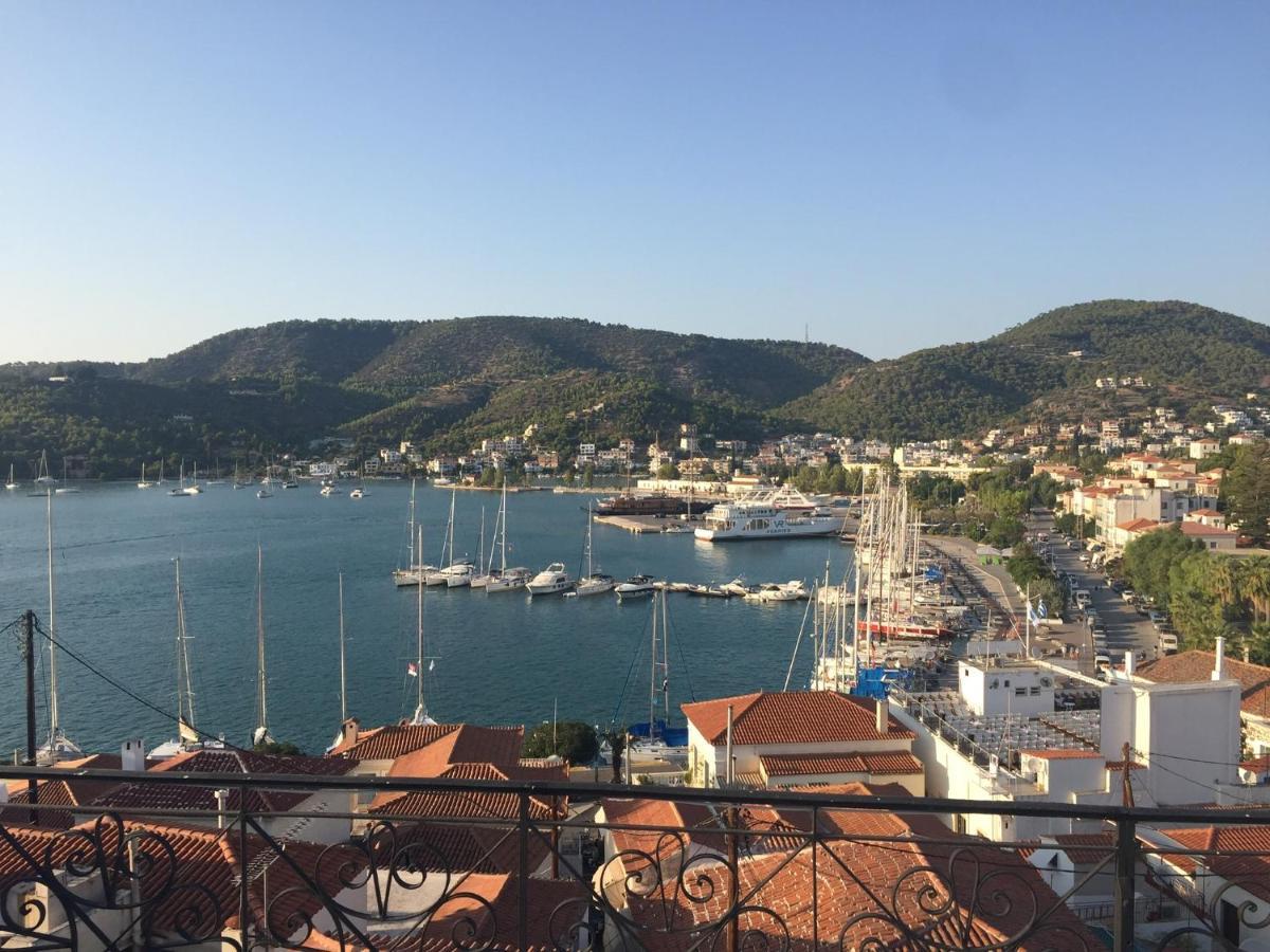Gigi Rooms Poros Town Exterior foto